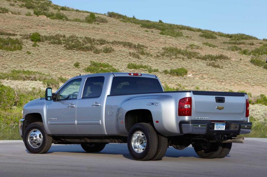  Chevrolet Silverado 2012 года  (фото 11 из 22)